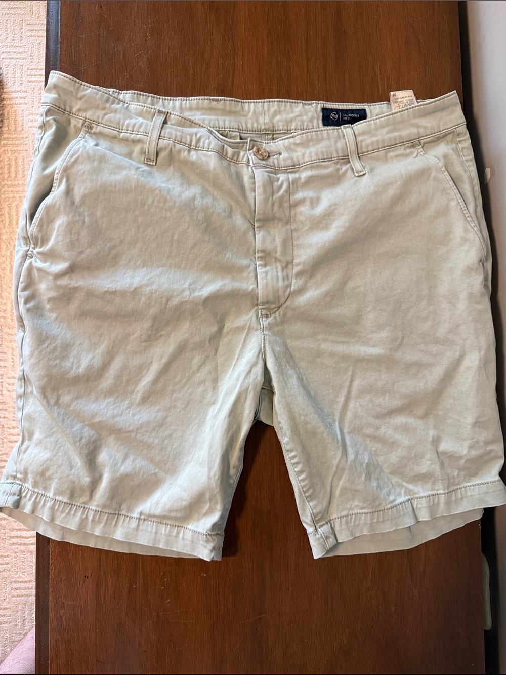 Ag Adriano Goldschmied Men’s Flat Front Shorts in Light Khaki
